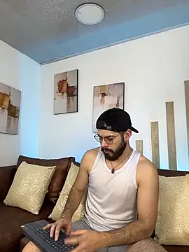 Snapshot of DomBoy_ chatting on June 2, 2026, 8:31 pm DomBoy online show from June 2, 2026, 8:31 pm