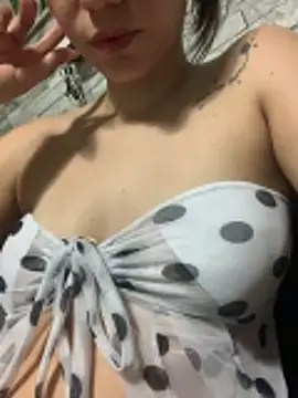 Snapshot of caterinekess chatting on June 3, 2026, 2:34 am caterinekess online show from June 3, 2026, 2:34 am