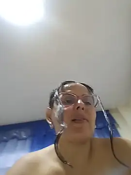 Bella Morena27 online show from May 6, 2026, 12:31 pm