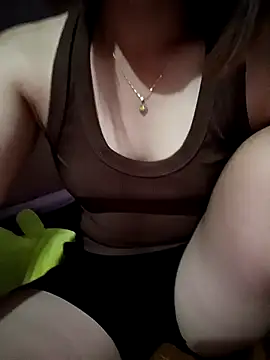 Hazel Nova online show from May 3, 2026, 12:27 am