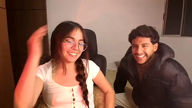 abbyyandmaxx online show from July 19, 2026, 2:09 am