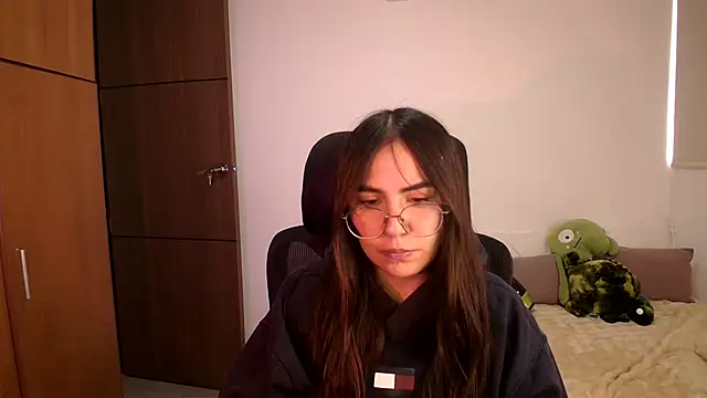 abbyyandmaxx online show from July 9, 2026, 8:52 pm