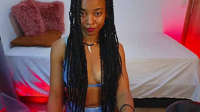 Snapshot of kristinereyes_ chatting on May 30, 2026, 11:43 pm kristinereyes online show from May 30, 2026, 11:43 pm