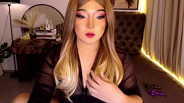 Sensual Ekang online show from May 30, 2026, 8:25 pm