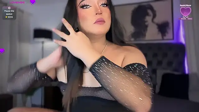 Sensual Ekang online show from June 13, 2026, 7:01 pm