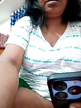 mimi9 online show from May 6, 2026, 3:27 pm