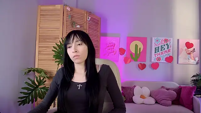 Snapshot of SeraphineSparda chatting on June 4, 2026, 11:37 am SeraphineSparda online show from June 4, 2026, 11:37 am