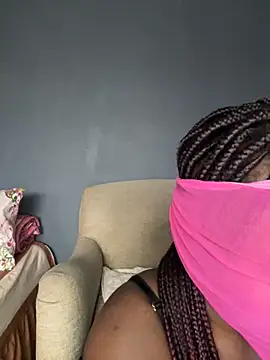 Snapshot of sinfullysex02 chatting on April 30, 2026, 2:46 pm sinfullysex02 online show from April 30, 2026, 2:46 pm