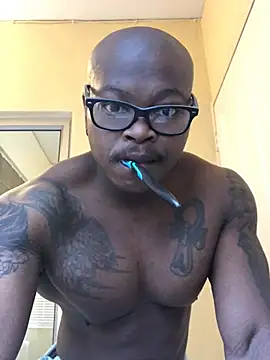 JoeBlackson69 online show from May 15, 2026, 6:44 am