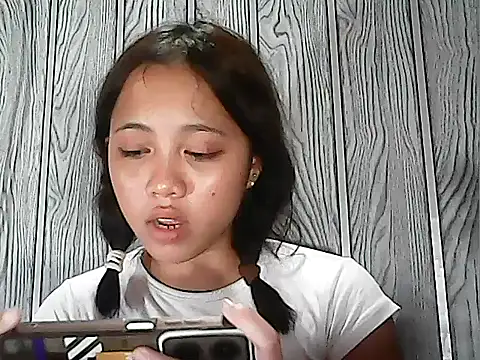 Yours AsianPinayGirl18 online show from July 23, 2026, 2:03 pm