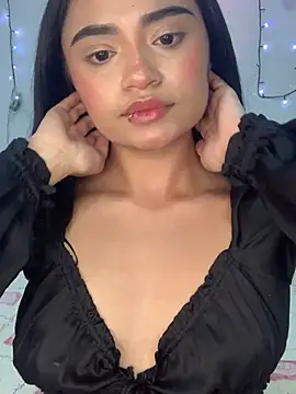 Snapshot of angiee_boo1 chatting on May 6, 2026, 10:58 pm angiee boo1 online show from May 6, 2026, 10:58 pm