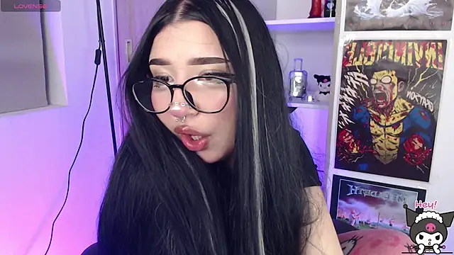 VamppyJanne online show from May 22, 2026, 2:20 am