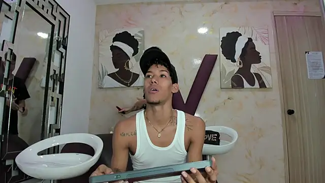 RED BOYS XXX online show from May 27, 2026, 1:29 pm