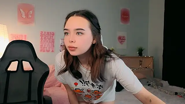 Sunsetberry online show from April 30, 2026, 8:57 pm