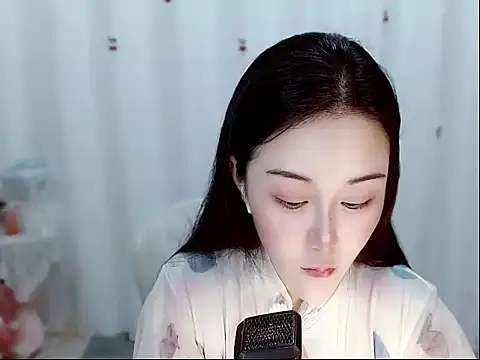 Amy-cnbaby online show from May 15, 2026, 1:14 am