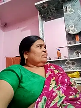 Snapshot of dheepika11 chatting on July 15, 2026, 8:10 am dheepika11 online show from July 15, 2026, 8:10 am