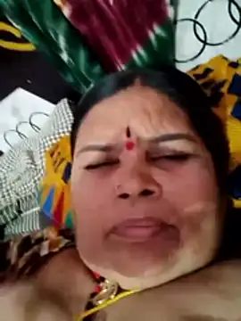 Snapshot of dheepika11 chatting on May 26, 2026, 4:43 am dheepika11 online show from May 26, 2026, 4:43 am
