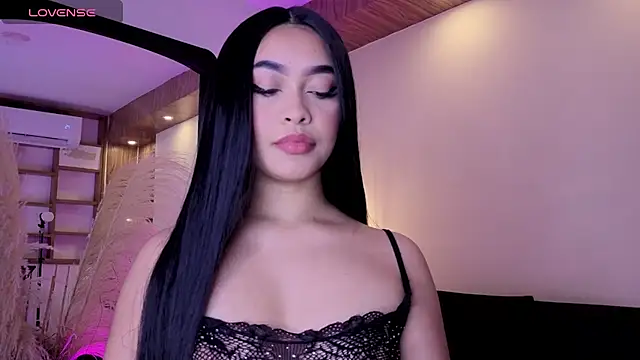Chloe monroee online show from August 1, 2026, 3:26 am