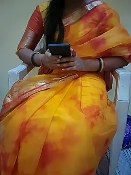 Snapshot of Seema_yadav01 chatting on May 9, 2026, 7:34 am Seema yadav01 online show from May 9, 2026, 7:34 am