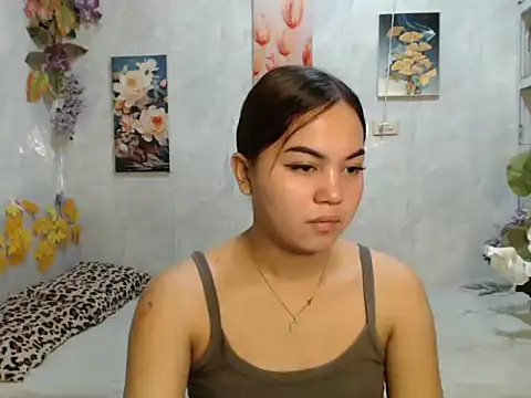 Snapshot of ur_asiankat chatting on June 27, 2026, 7:42 pm ur asiankat online show from June 27, 2026, 7:42 pm
