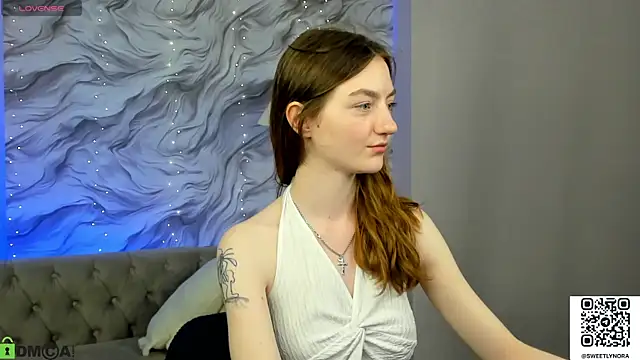Snapshot of Valenora1 chatting on May 7, 2026, 11:13 am Valenora1 online show from May 7, 2026, 11:13 am