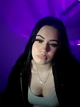 angelipetal online show from April 30, 2026, 12:34 pm