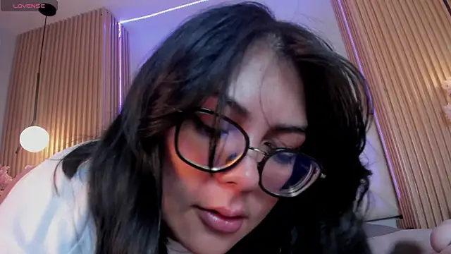 Snapshot of Paulina_bennet chatting on July 1, 2026, 12:38 pm Paulina bennet online show from July 1, 2026, 12:38 pm
