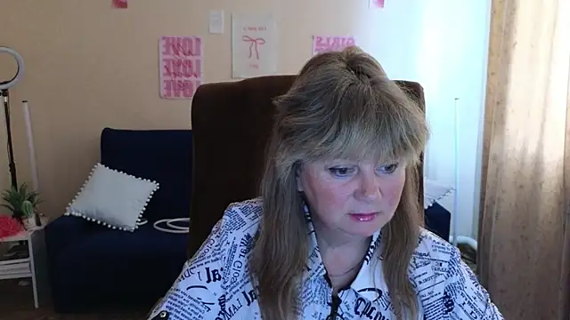 Snapshot of Melania_Cook chatting on June 7, 2026, 4:50 am Melania Cook online show from June 7, 2026, 4:50 am