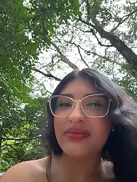 Snapshot of SabrinaX_X chatting on August 3, 2026, 10:58 pm SabrinaX X online show from August 3, 2026, 10:58 pm