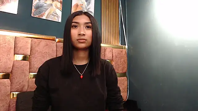 Mia konor06 online show from May 25, 2026, 10:58 am