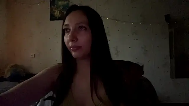 SheeringGape online show from June 9, 2026, 1:39 am