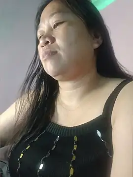 Snapshot of belove_hot43 chatting on May 10, 2026, 2:37 am belove hot43 online show from May 10, 2026, 2:37 am