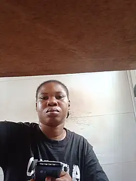Snapshot of Kettyberry chatting on May 19, 2026, 2:57 pm Kettyberry online show from May 19, 2026, 2:57 pm
