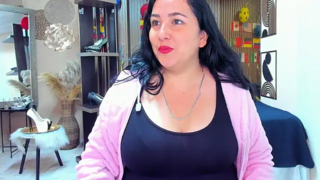 BBWLuxuryMuse online show from July 15, 2026, 11:50 am