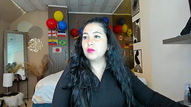 BBWLuxuryMuse online show from June 17, 2026, 11:42 am
