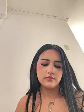SCARLETVELVET  online show from June 20, 2026, 5:51 pm