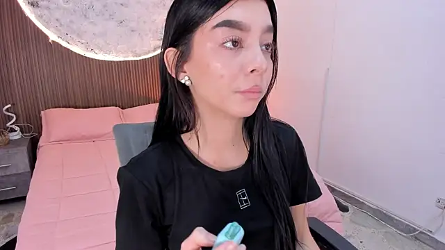 Snapshot of MelCherry chatting on May 25, 2026, 10:30 pm MelCherry online show from May 25, 2026, 10:30 pm