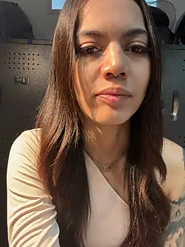 Snapshot of VeroJenkins_ chatting on June 25, 2026, 12:32 pm VeroJenkins online show from June 25, 2026, 12:32 pm
