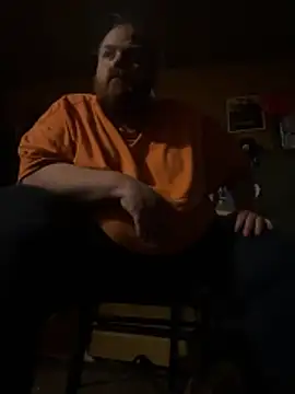 Bigfarmdaddy69 online show from May 9, 2026, 11:46 am