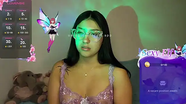 Snapshot of Kiara_Mirage chatting on May 23, 2026, 1:15 am Kiara Mirage online show from May 23, 2026, 1:15 am