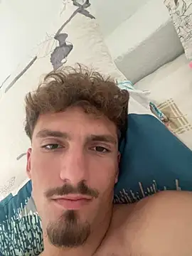 Snapshot of Albert_daddyyy chatting on June 18, 2026, 2:22 pm Albert daddyyy online show from June 18, 2026, 2:22 pm