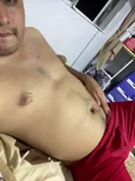 MenSexPeru online show from June 19, 2026, 5:35 am