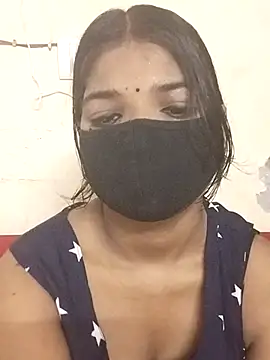 Snapshot of Roji_bha chatting on August 2, 2026, 6:27 pm Roji bha online show from August 2, 2026, 6:27 pm