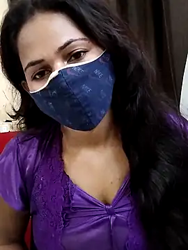 Snapshot of Roji_bha chatting on June 5, 2026, 4:17 am Roji bha online show from June 5, 2026, 4:17 am
