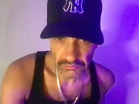 Snapshot of french_solo_X chatting on June 3, 2026, 6:03 am french solo X online show from June 3, 2026, 6:03 am