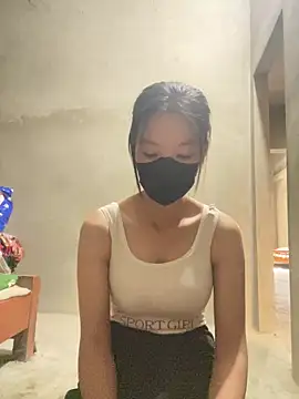 Zuzu sexy online show from May 27, 2026, 2:08 am