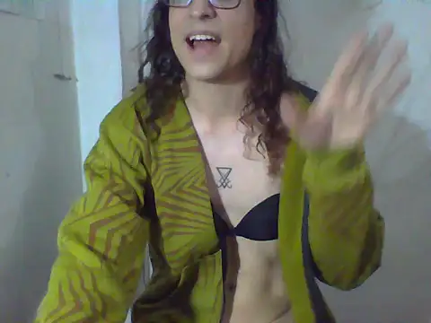 LaCuerva online show from May 10, 2026, 8:22 pm