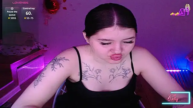 Snapshot of Blackangels chatting on May 15, 2026, 11:14 pm Blackangels online show from May 15, 2026, 11:14 pm