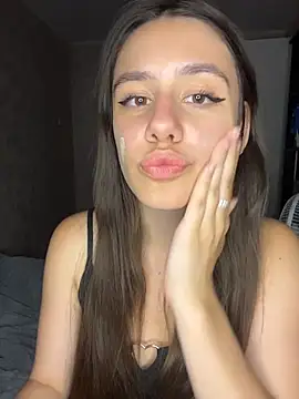 Snapshot of Selena_Mur_ chatting on July 8, 2026, 2:29 pm Selena Mur online show from July 8, 2026, 2:29 pm