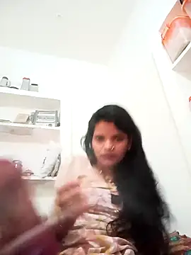 Snapshot of Student_garl_1 chatting on May 6, 2026, 2:48 am Student garl 1 online show from May 6, 2026, 2:48 am
